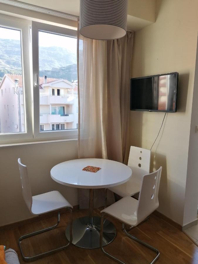 Nataliia Twister Apartment Budva Exterior foto